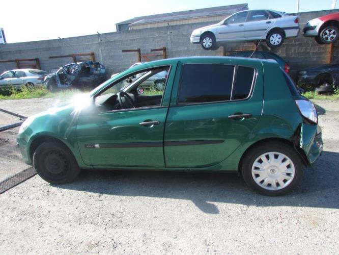Image Trappe d'essence - RENAULT CLIO 3