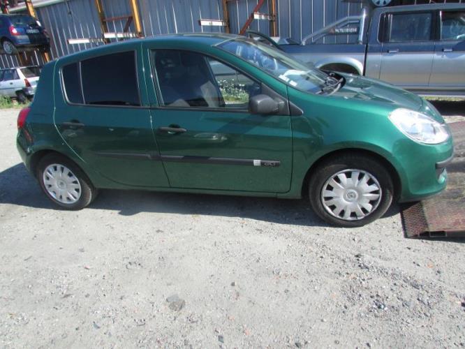 Image Trappe d'essence - RENAULT CLIO 3