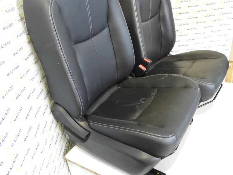 Interieur complet NISSAN PULSAR Essence - 1