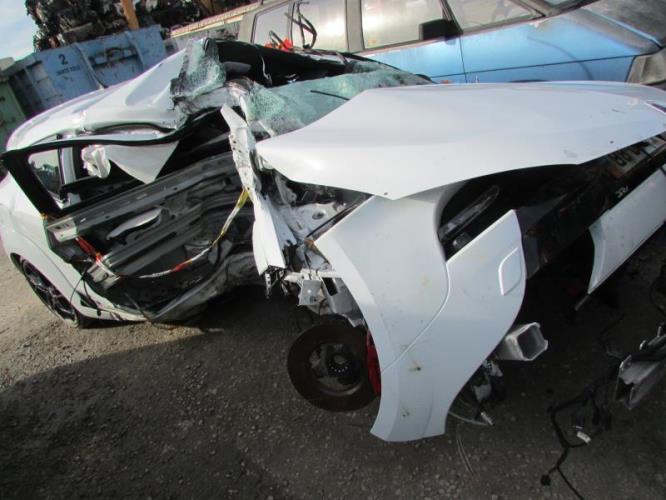Image Verin de capot - RENAULT MEGANE 3