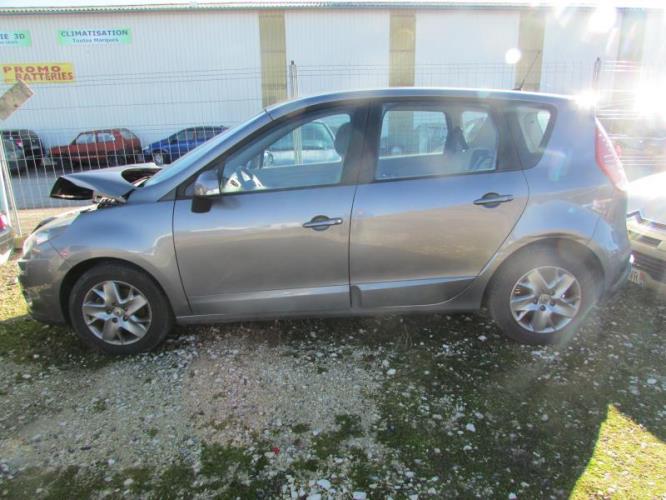 Image Autoradio d'origine - RENAULT SCENIC 3