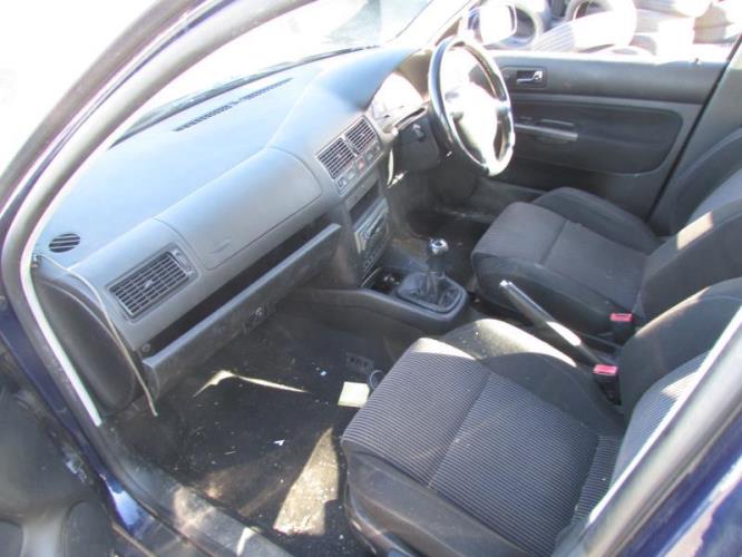 Image Ceinture arriere droit - VOLKSWAGEN GOLF 4