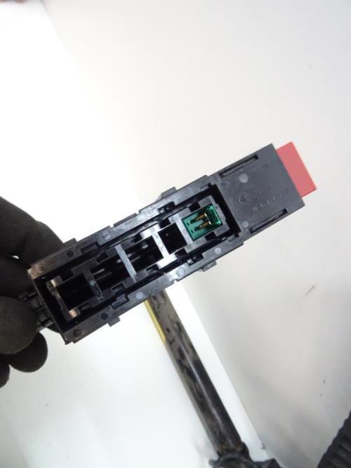 Image Pretensionneur de ceinture avant gauche - OPEL CORSA C
