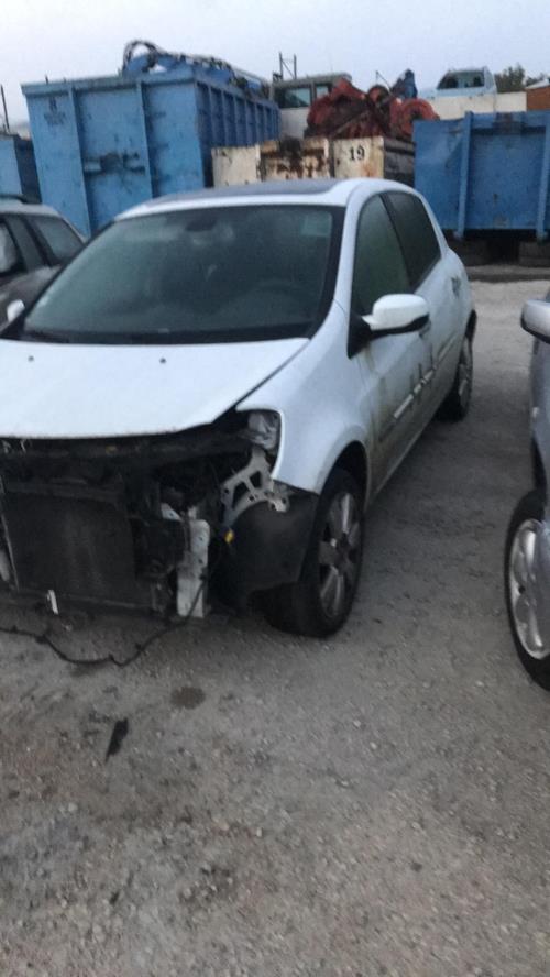 Image Malle/Hayon arriere - RENAULT CLIO 3