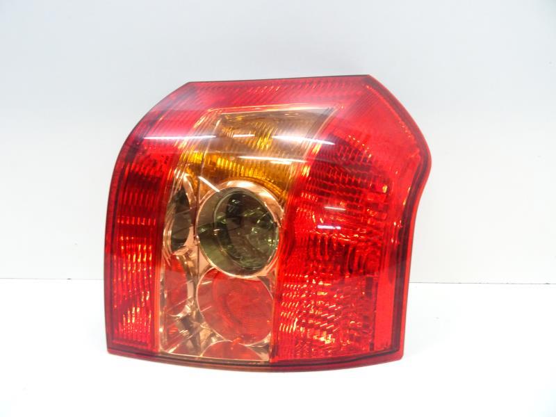 Fanale posteriore principale destro (luci) TOYOTA COROLLA 10 PHASE 2 Diésel - 1