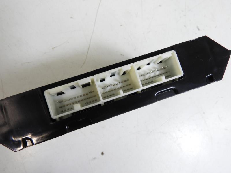 Commande de reglage suspension LAND ROVER RANGE ROVER 3 PHASE 3 Essence - 1
