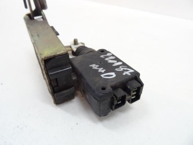 Image Serrure avant droit - PEUGEOT 405