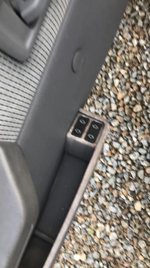 Image Porte arriere droit - PEUGEOT 205