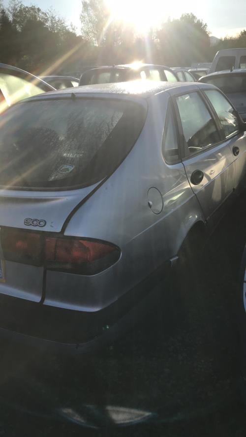 Image Retroviseur droit - SAAB 900 2