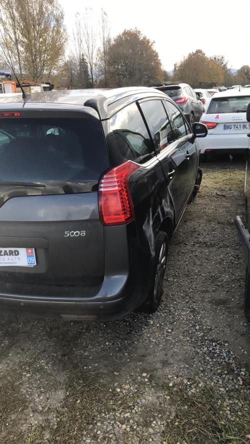Image Autoradio d'origine - PEUGEOT 5008 1