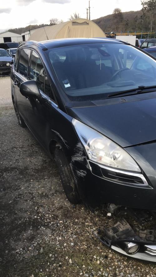 Image Autoradio d'origine - PEUGEOT 5008 1