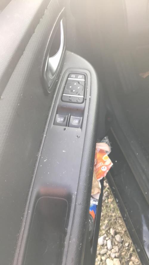 Image Amortisseur avant droit - RENAULT CLIO 4