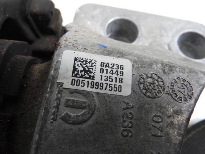 Image Support moteur droit - FIAT 500X