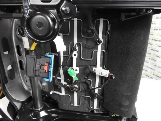 Image Siege avant droit - FIAT 500X