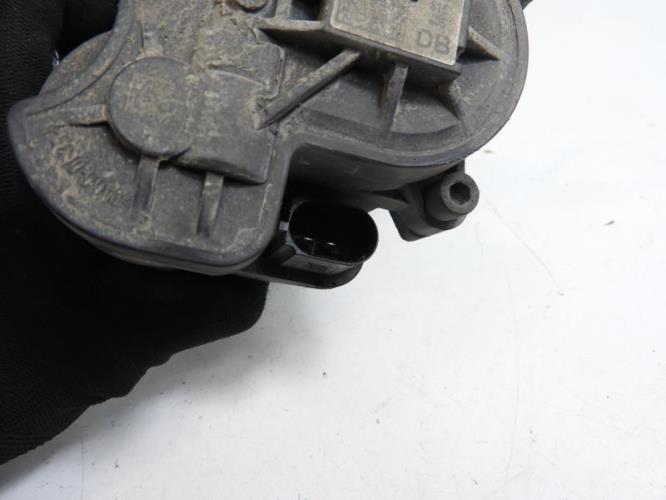 Image Etrier arriere gauche (freinage) - VOLKSWAGEN GOLF 7
