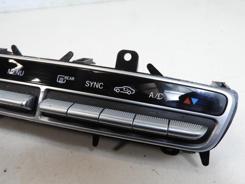 Commande chauffage MERCEDES CLASSE C 205 PHASE 1 Essence - 1