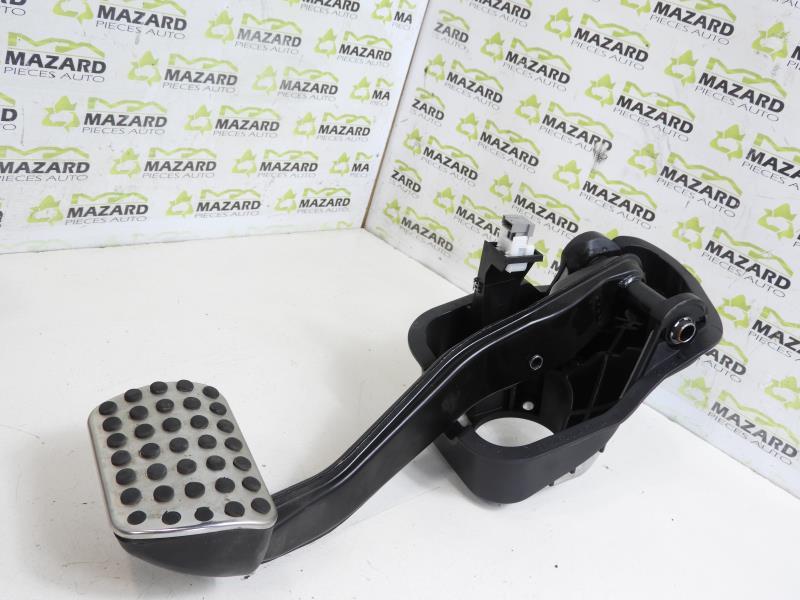 Pedale del freno MERCEDES CLASSE C 205 PHASE 1 Gasolina - 1