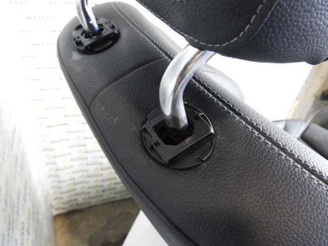 Image Siege avant droit - MERCEDES CLASSE C 205