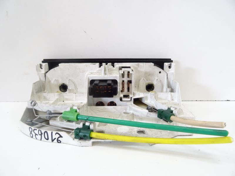 Commande chauffage VOLKSWAGEN POLO 3 PHASE 2 Diesel - 1