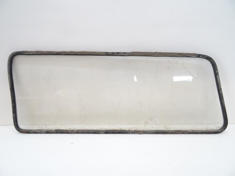Ventanilla triangular trasera izquierda PEUGEOT 403 Break  - 1