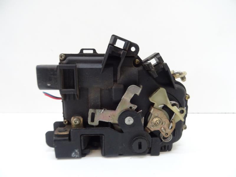 Serrure arriere droit AUDI A6 2 AVANT PHASE 1 BREAK Diesel - 1