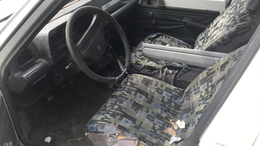Image Leve vitre mecanique avant droit - CITROEN C15