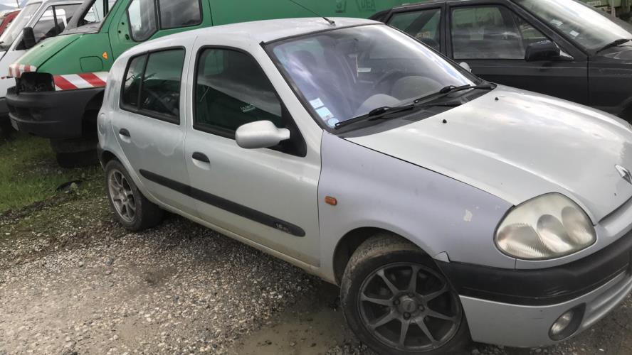 Image Verin de coffre - RENAULT CLIO 2