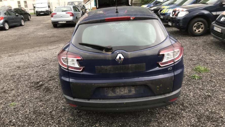 Image Feu arriere secondaire gauche (feux) - RENAULT MEGANE 3
