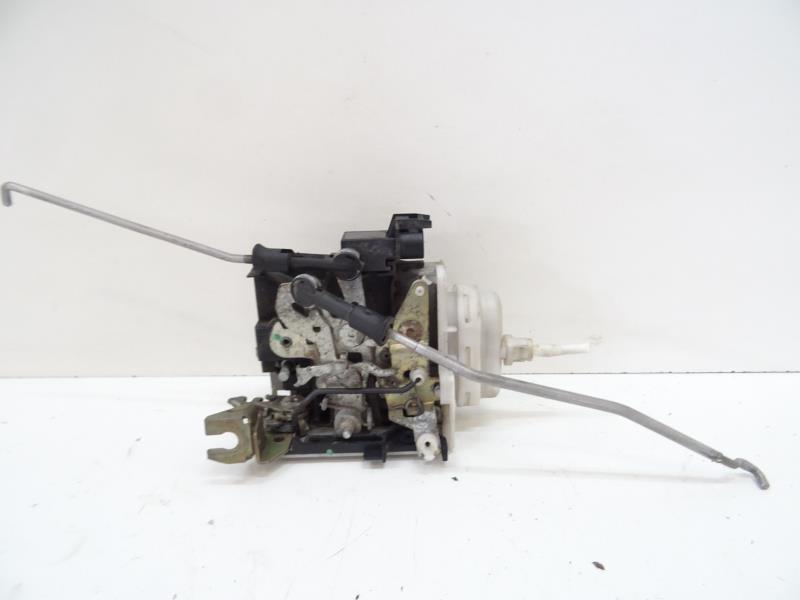 Serrure avant droit AUDI A4 1 AVANT PHASE 1 BREAK Diesel - 1