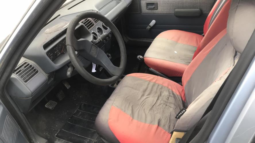 Image Custode arriere droit (porte) - PEUGEOT 205
