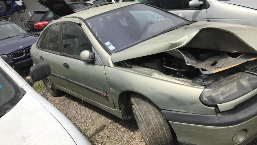 Image Retroviseur gauche - RENAULT LAGUNA 1