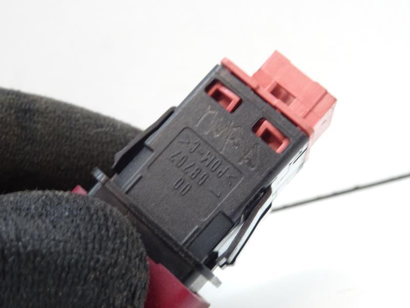 Bouton de warning CITROEN C3 PICASSO PHASE 1 Diesel - 1
