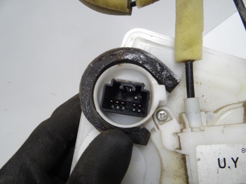Serrure avant gauche MAZDA 2 2 PHASE 1 Diesel - 1