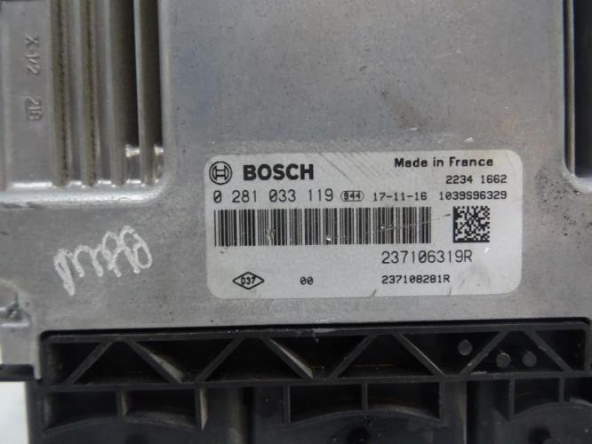 Image Calculateur moteur - RENAULT CLIO 4