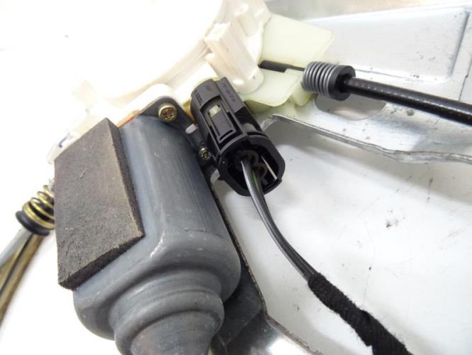 Image Leve vitre electrique avant droit - BMW SERIE 5 E39
