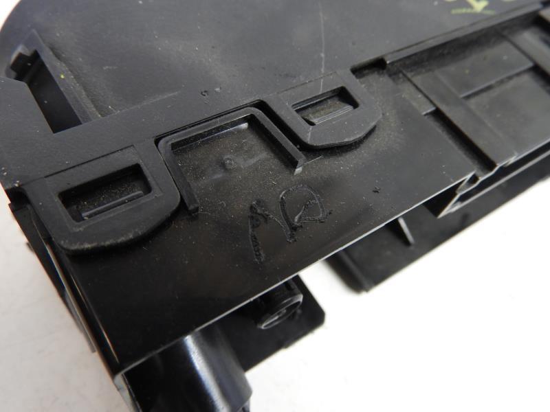 Commande chauffage VOLKSWAGEN POLO 5 PHASE 2 Essence - 1
