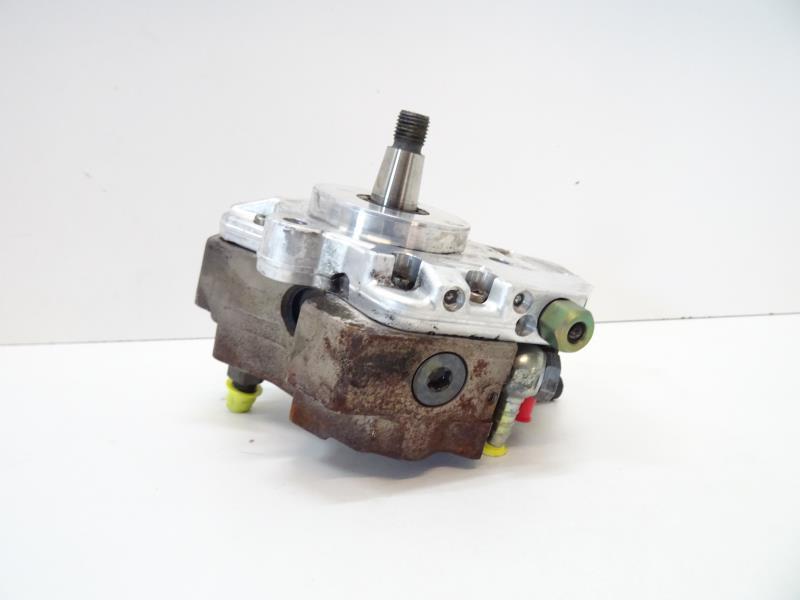 Pompe à injection BMW SERIE 1 E87 PHASE 1 Diesel - 1
