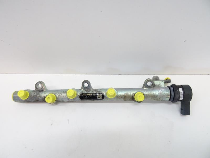 Rampe injection BMW SERIE 1 E87 PHASE 1 Diesel - 1
