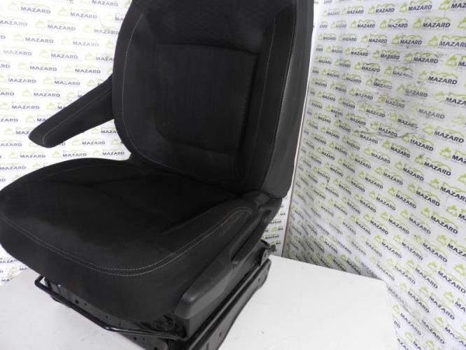 Image Siege avant gauche - OPEL VIVARO 2