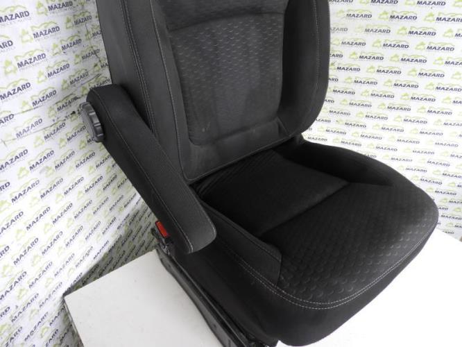 Image Siege avant gauche - OPEL VIVARO 2