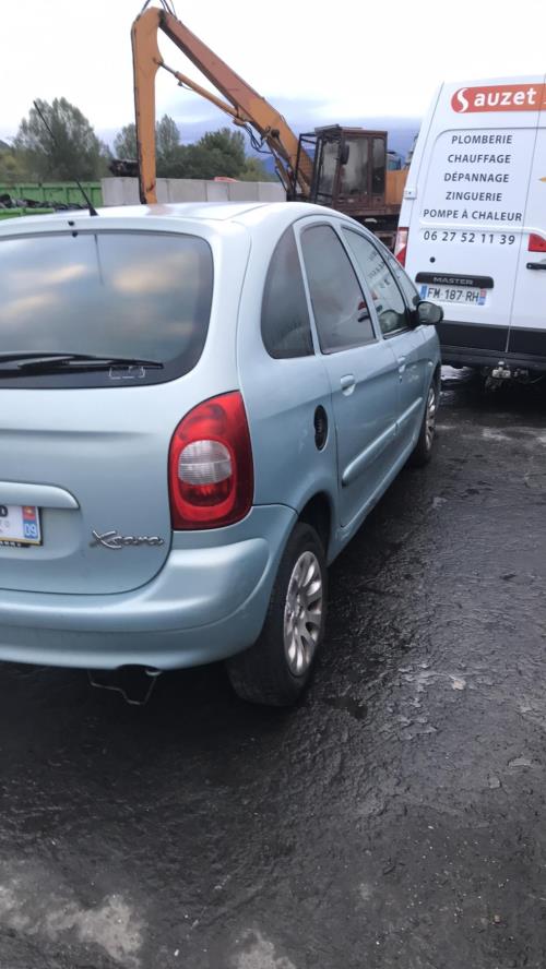 Image Anti brouillard gauche (feux) - CITROEN XSARA PICASSO