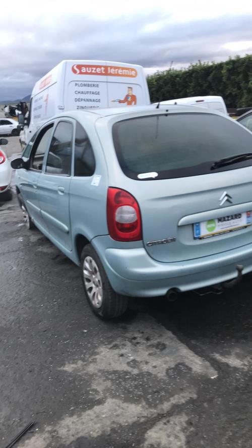 Image Anti brouillard gauche (feux) - CITROEN XSARA PICASSO