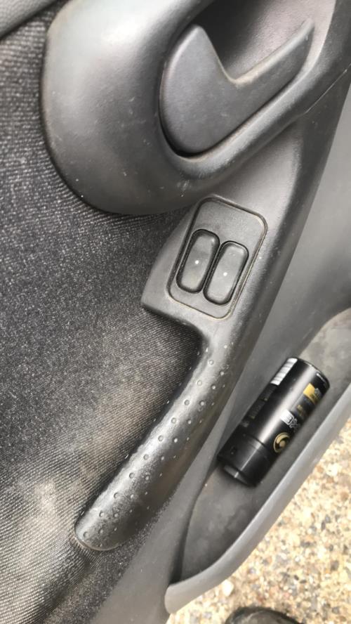 Image Pretensionneur de ceinture avant gauche - OPEL CORSA C