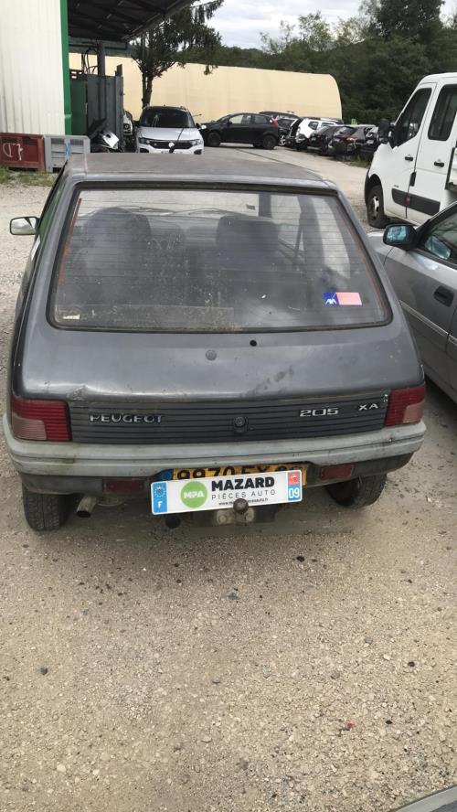 Image Leve vitre mecanique avant droit - PEUGEOT 205