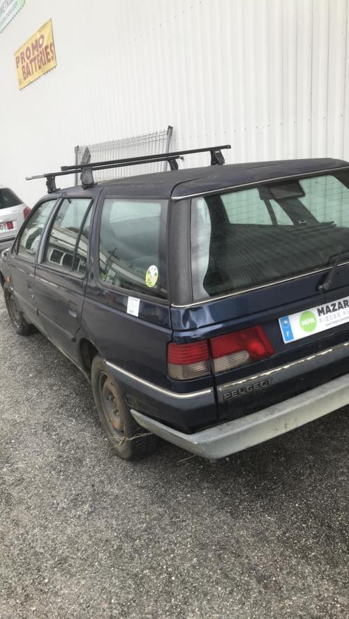 Image Serrure avant droit - PEUGEOT 405