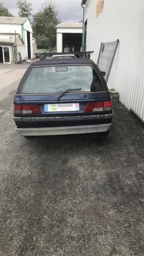 Image Serrure avant droit - PEUGEOT 405