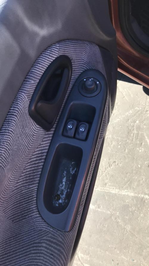 Image Moyeu arriere droit - RENAULT CLIO 2