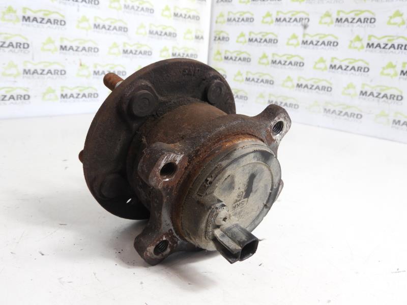Moyeu arriere droit FORD MONDEO 3 PHASE 1 Diesel - 1
