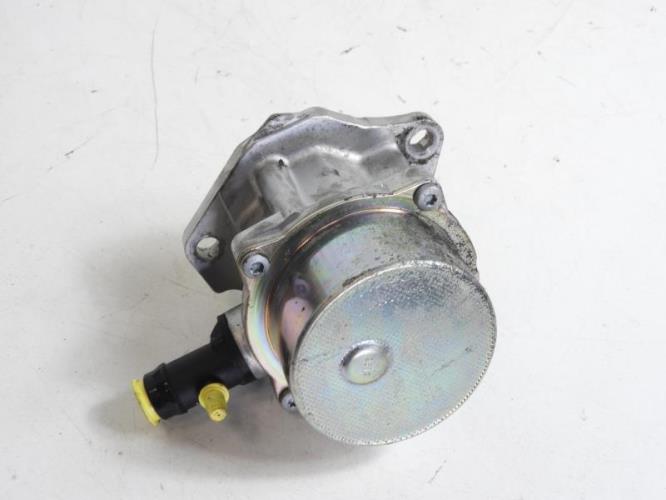 Image Pompe à vide - RENAULT CLIO 3