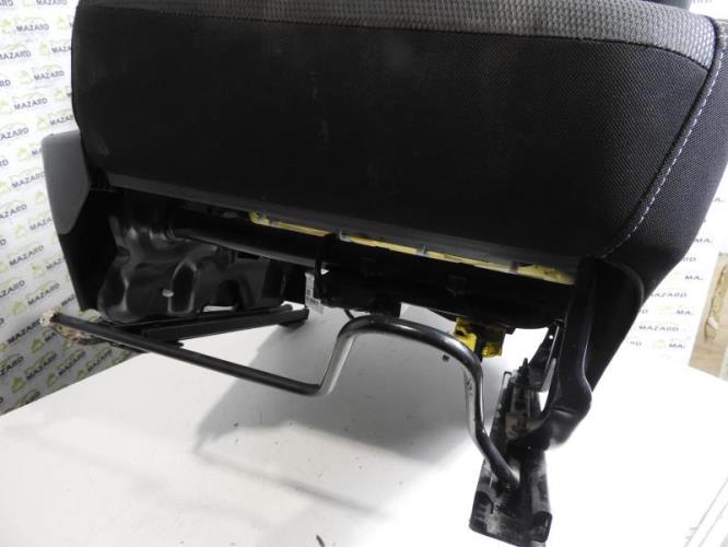 Image Siege avant droit - RENAULT CLIO 4